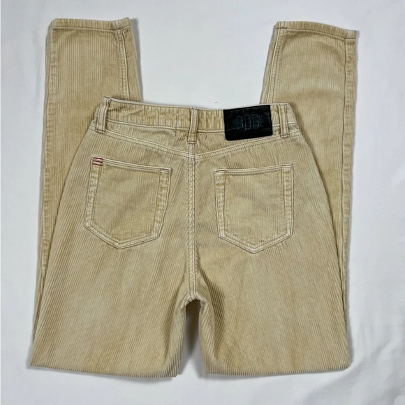 Urban Outfitters BDG Corduroy High Rise Mom Jeans - Picture 4 of 8
